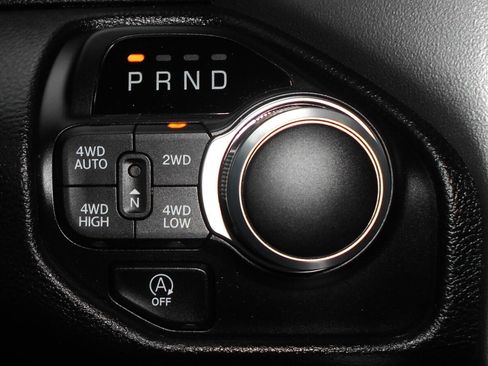Used 2024 RAM 1500 Big Horn AWD/4WD image 16