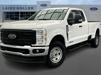 New 2025 Ford F350 XL w/ 360-Degree Camera Package