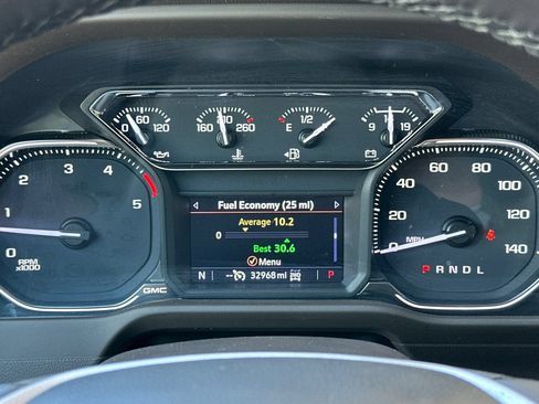 Certified 2026 GMC Yukon Denali Ultimate AWD/4WD image 13