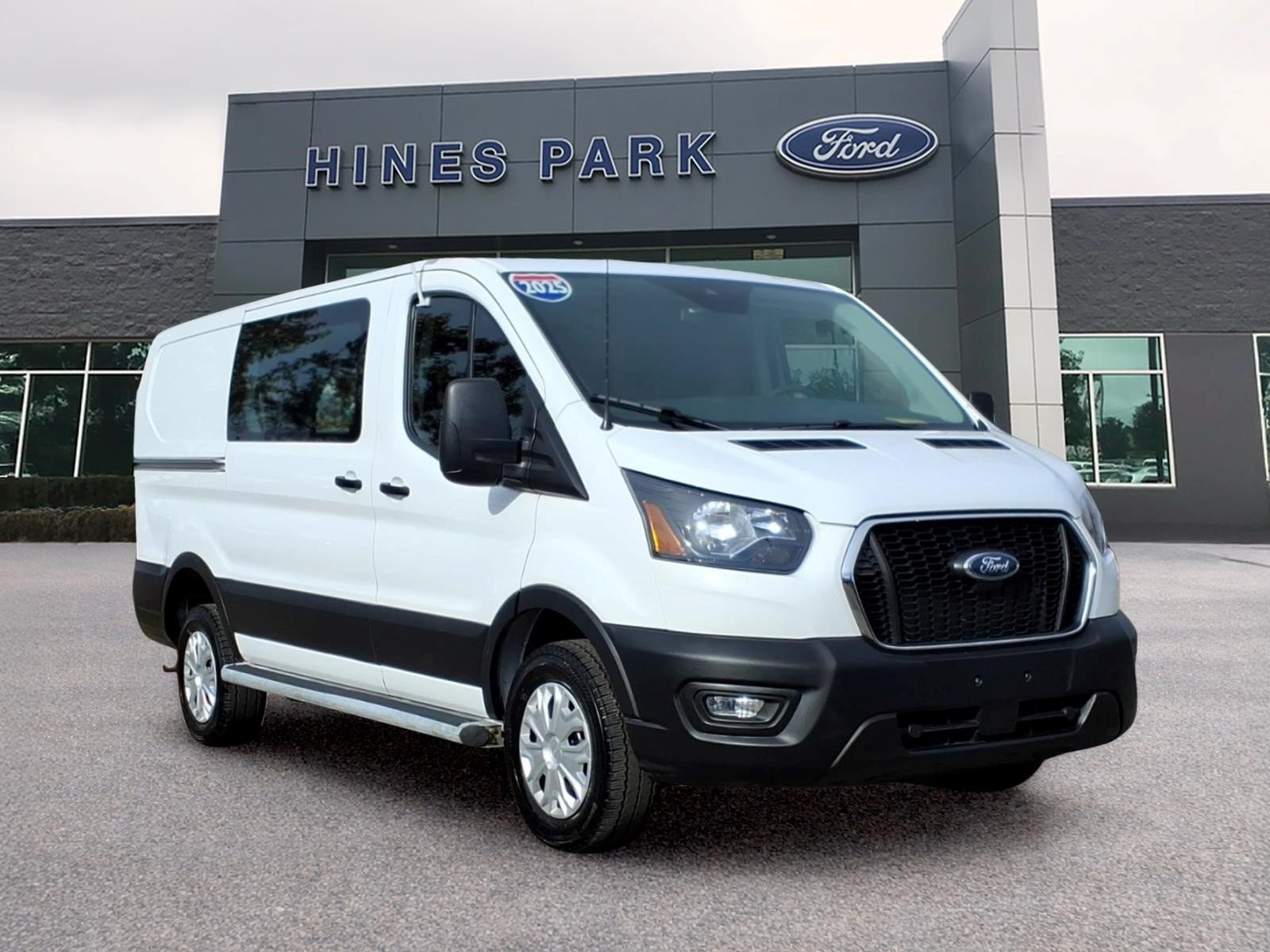Used 2025 Ford Transit 250 Low Roof w/ Exterior Upgrade Package RWD image 1