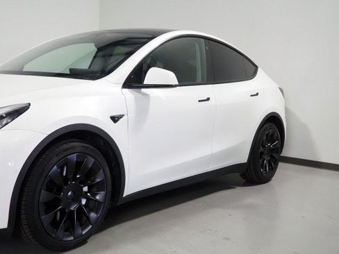 Used 2020 Tesla Model Y Long Range AWD/4WD image 49