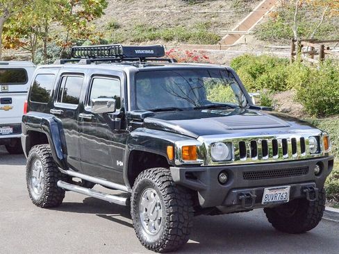 Used 2007 HUMMER H3 image 8