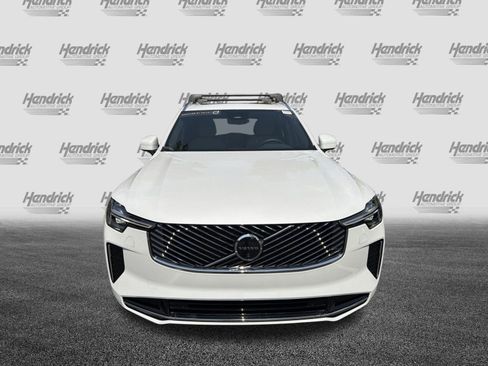 Certified 2026 Volvo XC90 B6 Plus w/ Protection Package Premier AWD/4WD image 3