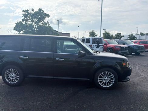 Used 2019 Ford Flex SEL w/ Equipment Group 202A AWD/4WD image 14