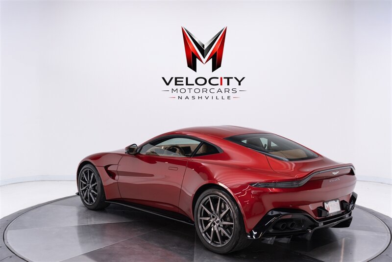 Used 2020 Aston Martin V8 Vantage Coupe RWD image 16