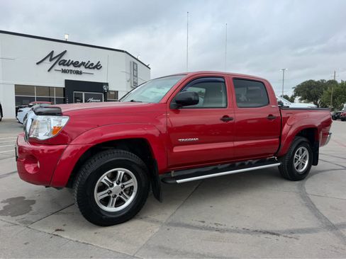 Used 2010 Toyota Tacoma PreRunner w/ SR5 Pkg #2 RWD image 1