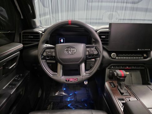 Used 2024 Toyota Sequoia TRD Pro AWD/4WD image 21