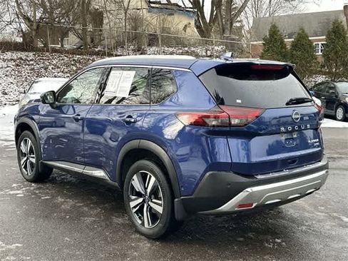 Used 2023 Nissan Rogue Platinum image 30