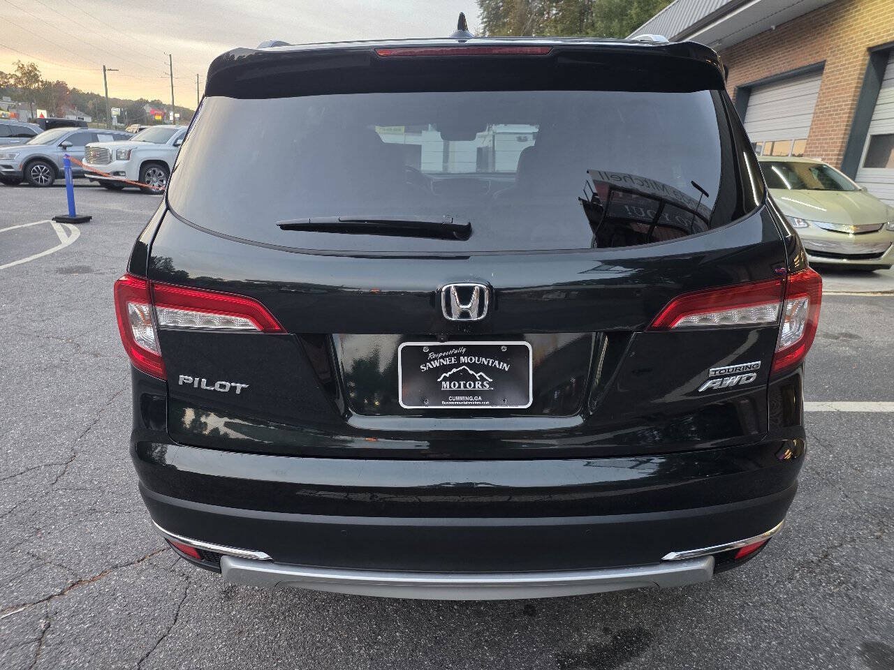Used 2019 Honda Pilot Touring image 5
