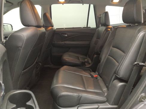 Used 2016 Honda Pilot Elite image 18