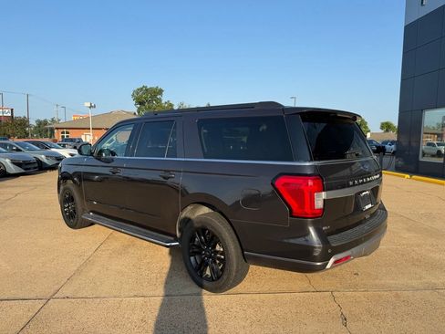 Used 2023 Ford Expedition Max XLT RWD image 3
