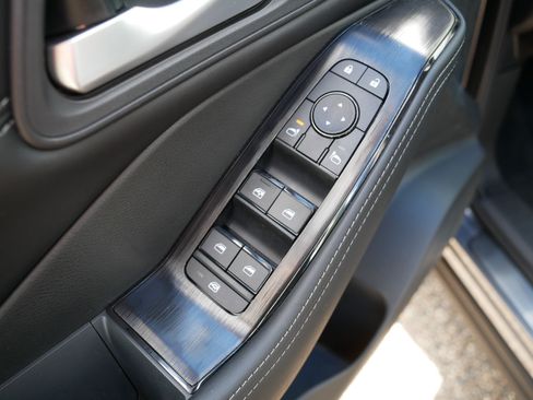 Certified 2026 Nissan Rogue Dark Armor AWD/4WD image 19