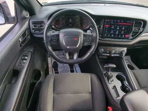 Used 2025 Dodge Durango GT AWD/4WD image 7