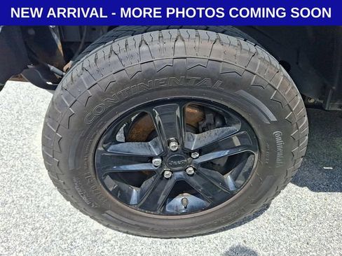 Used 2020 Jeep Wrangler Unlimited Sahara AWD/4WD image 4