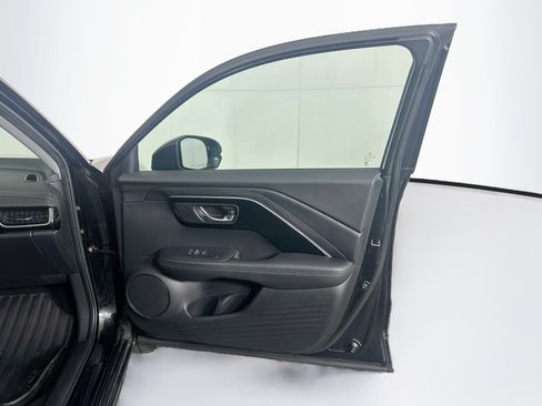 Used 2025 Acura ADX FWD image 33