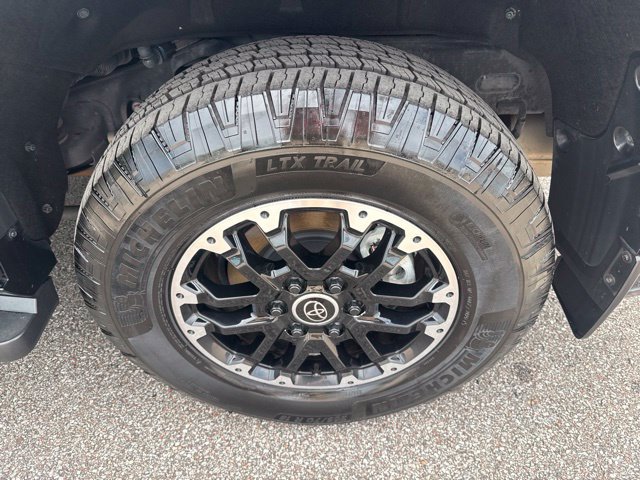 Used 2023 Toyota Sequoia Limited w/ TRD Off-Road Package AWD/4WD image 12