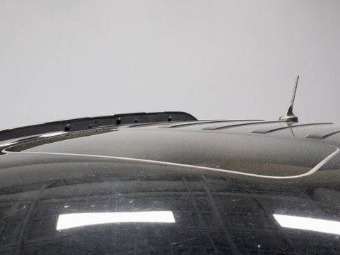 Certified 2019 Ford EcoSport SE image 33