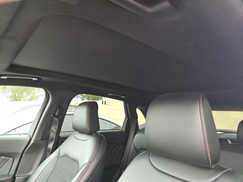 Used 2020 Ford Edge ST-Line w/ Cold Weather Package image 10