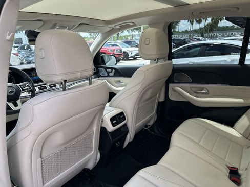 Used 2022 Mercedes-Benz GLE 350 w/ AMG Line Exterior image 17