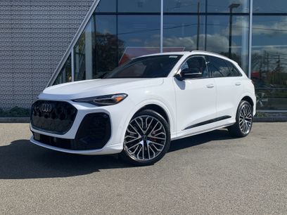 New 2025 Audi SQ5 Prestige