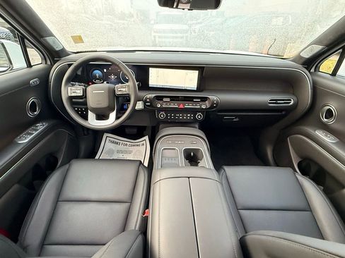 Certified 2026 Hyundai Palisade Calligraphy AWD/4WD image 27