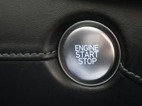 Used 2023 Hyundai Santa Fe Limited image 17