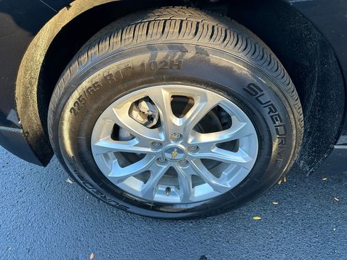 Used 2021 Chevrolet Equinox LT w/ Driver Convenience Package image 33