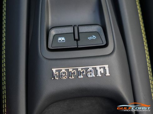 Used 2022 Ferrari F8 Tributo image 20