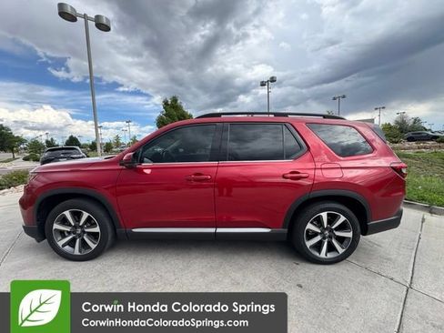 Used 2023 Honda Pilot Elite image 5