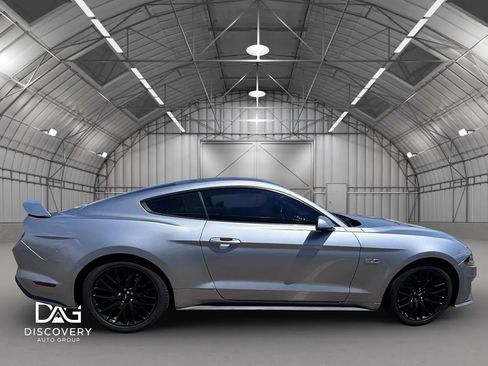 Used 2021 Ford Mustang GT Premium w/ GT Performance Package RWD image 4