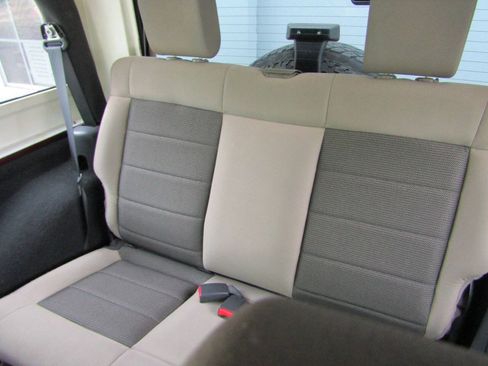 Used 2009 Jeep Wrangler X AWD/4WD image 3