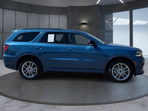 Used 2025 Dodge Durango GT AWD/4WD image 8