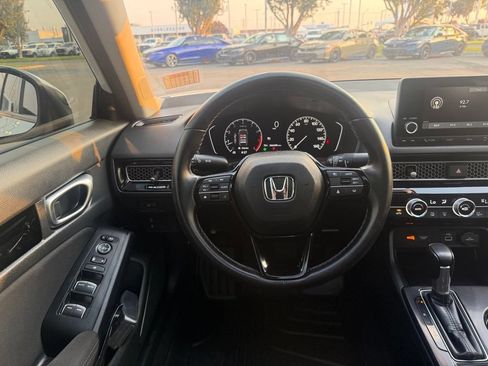 Used 2024 Honda Civic EX image 48