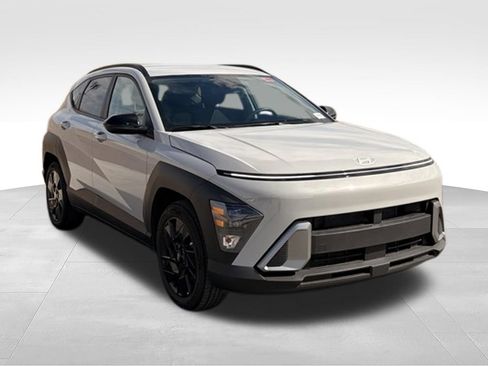 Used 2026 Hyundai Kona SEL Sport FWD image 4