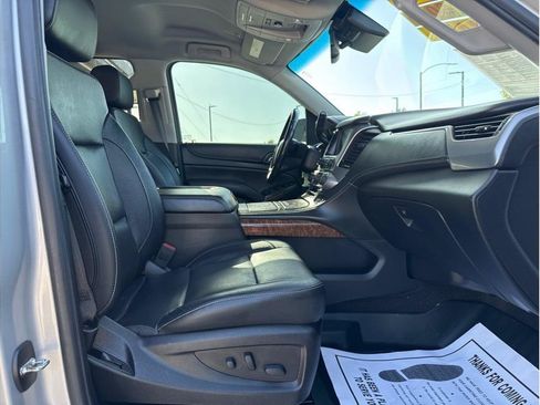Used 2018 Chevrolet Tahoe Premier AWD/4WD image 38