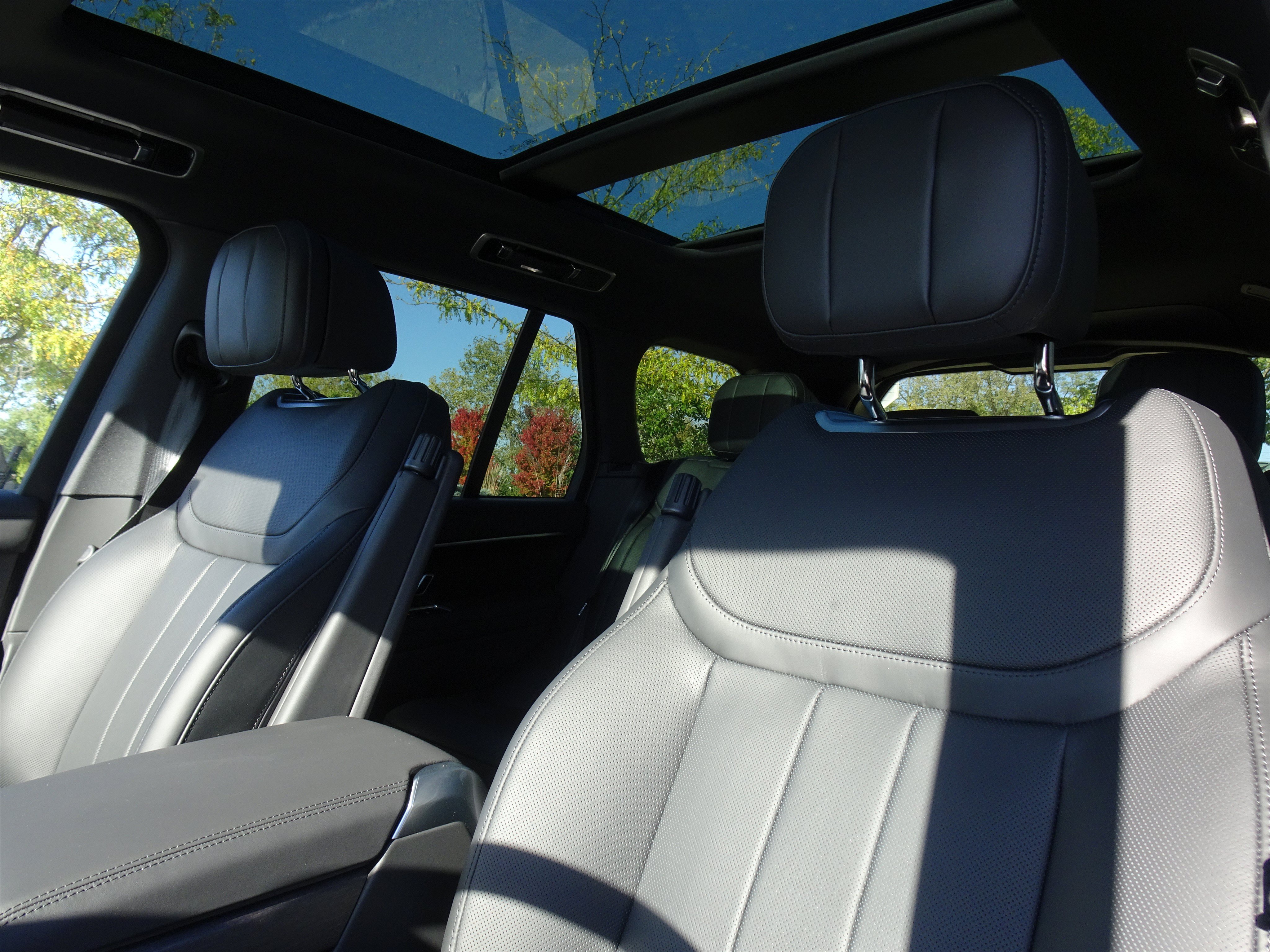 New 2027 Land Rover Range Rover SE AWD/4WD image 13