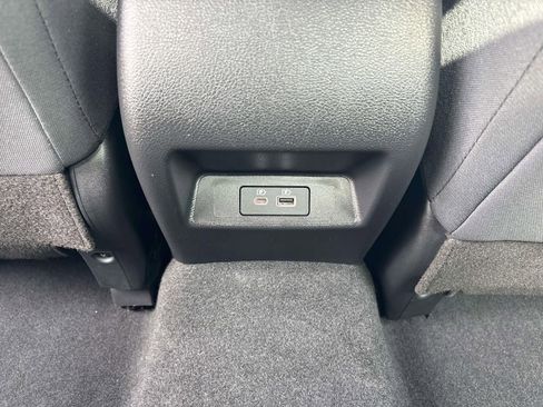 Used 2023 Nissan Altima 2.5 SV w/ SV Premium Package image 13