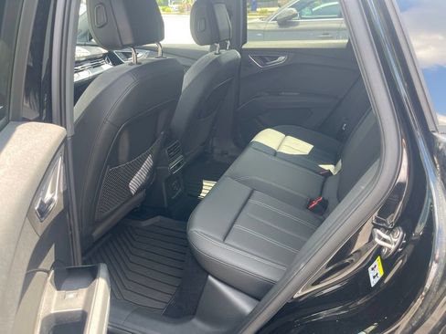 Used 2023 Audi Q4 e-tron Premium Plus w/ Premium Plus AWD/4WD image 14