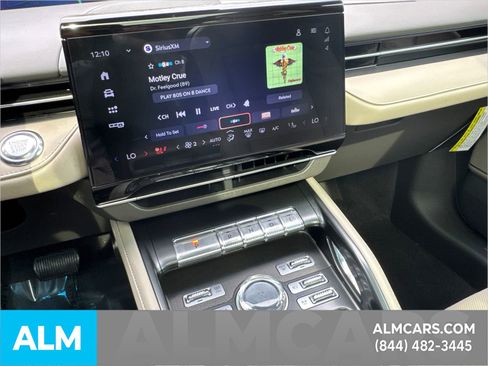 Used 2024 Lincoln Nautilus Premier w/ Equipment Group 102A AWD/4WD image 34