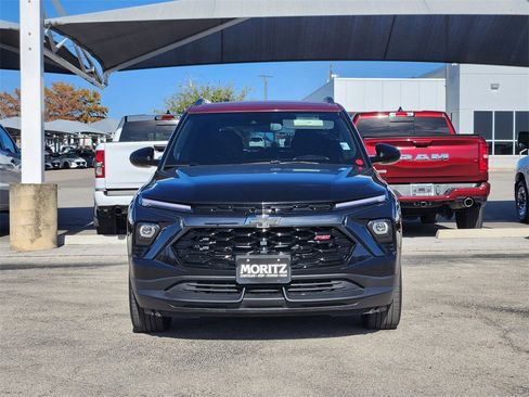 Certified 2025 Chevrolet TrailBlazer RS w/ Driver Confidence Package image 2