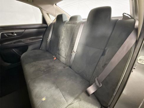 Used 2015 Nissan Altima 2.5 S w/ Power Driver Seat Package image 26