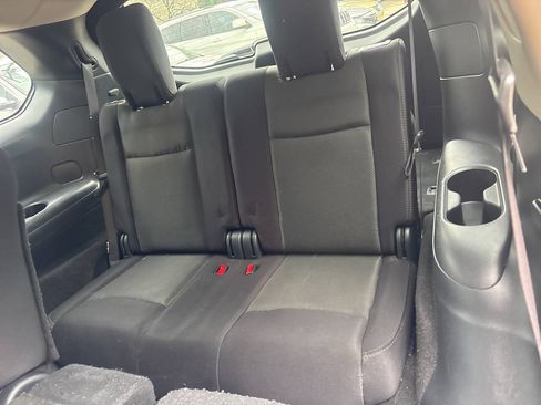 Used 2020 Nissan Pathfinder S FWD image 13