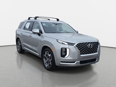 Used 2021 Hyundai Palisade Calligraphy w/ Cargo Package image 3