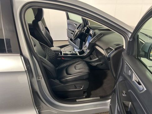 Used 2024 Ford Edge Titanium AWD/4WD image 26