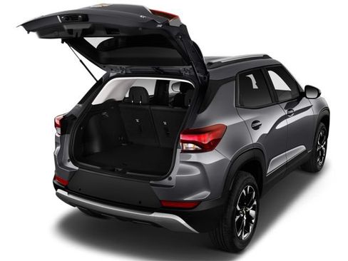 Used 2025 Chevrolet TrailBlazer ACTIV w/ Convenience Package FWD image 7