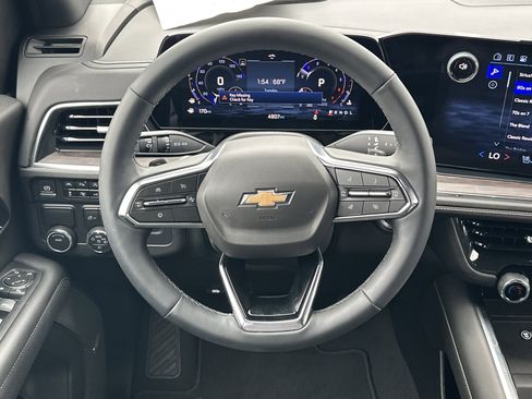 Used 2025 Chevrolet Tahoe Premier image 25