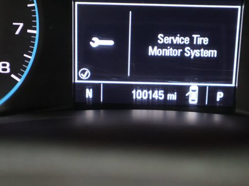 Used 2018 Chevrolet Equinox LT AWD/4WD image 36