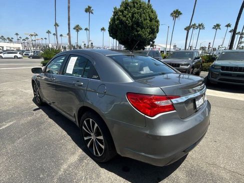 Used 2012 Chrysler 200 Touring w/ Sun/Sound Group FWD image 6