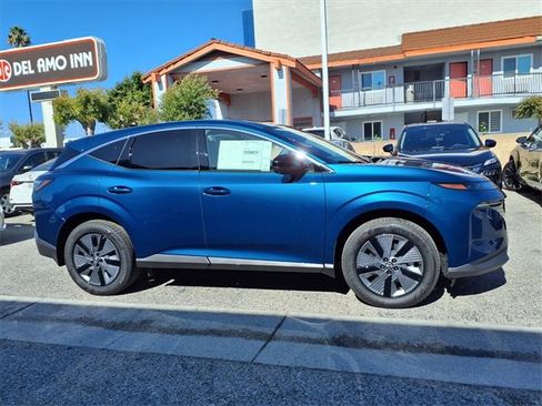 New 2026 Nissan Murano SL image 4