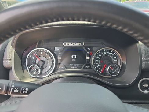 Used 2023 RAM 1500 Laramie AWD/4WD image 32
